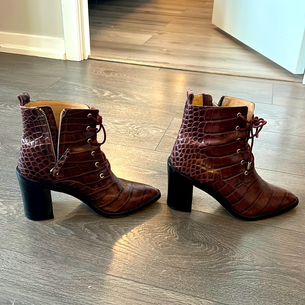 Zimmermann high heel boots. Moroon coloured. Size 8